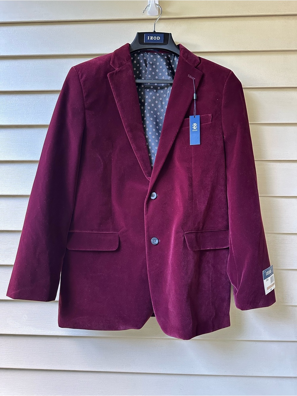Izod Bordeaux Velvet Jacket